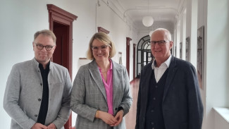 RBs Stiegler und Prieto Peral mit OBin Eva Weber