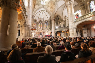 Gottesdienst in der evangelischen St.-Lukas-Kirche München